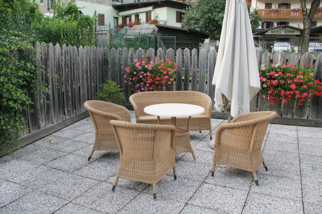 Albergo Garni Cavento Pinzolo Exterior photo